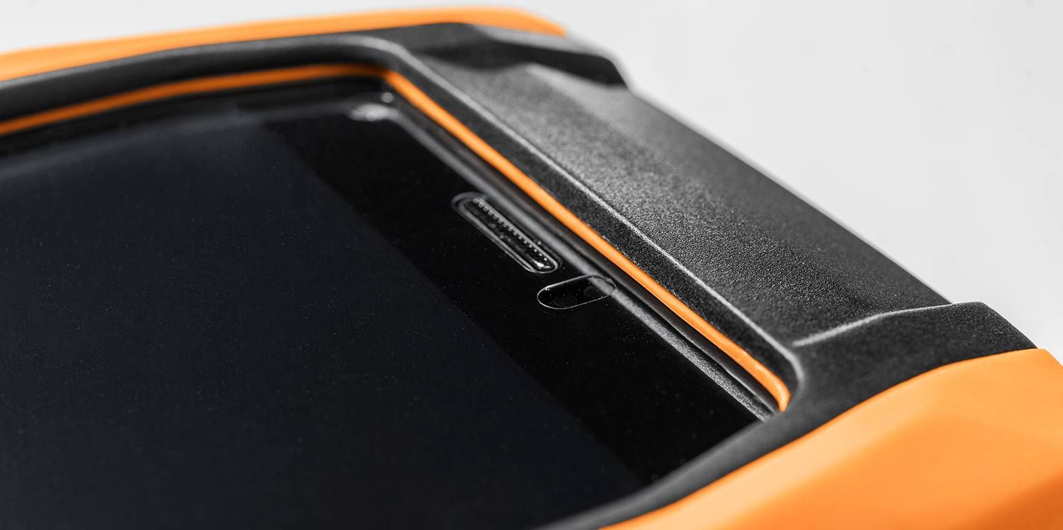 Écran protégé par l'analyseur de combustion Testo 300