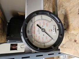 Wika 233.34-3000 (I-1324) Bourdon tube, stainless steel Pressure Gauge, 3000psi, 4.5", Clearance Pricing-