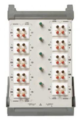 Fluke 1586-2588-KIT/C DAQ-STAQ Multiplexer with Adapter Card and Interface Cable, Accredited Calibration-