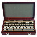 Mitutoyo 516-358-26 Metric Gauge Block Rectangular Ceramic Set, 47, grade 0-