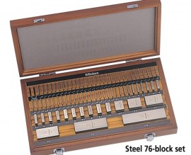 Mitutoyo 516-449-26 Metric Gauge Block Square Steel Set, grade-00-