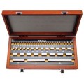 Mitutoyo 516-731-26 Metric Gauge Block Rectangular Ceramic Set, 8, grade 00-