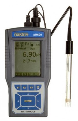 OAKTON PH 620 pH Meter Kit with Calibration-
