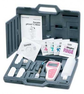 OAKTON WD-35632-99 Case for Series 600 Meters-