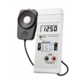 Traceable 3251 Dual-Range Light Meter-